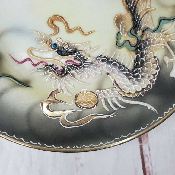 Vintage Hand Painted Japanese Moriage Black Dragon Ware Plate Saucer - Picture 8 of 11